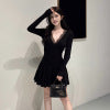 Lace V-neck slimming long sleeved dress for women